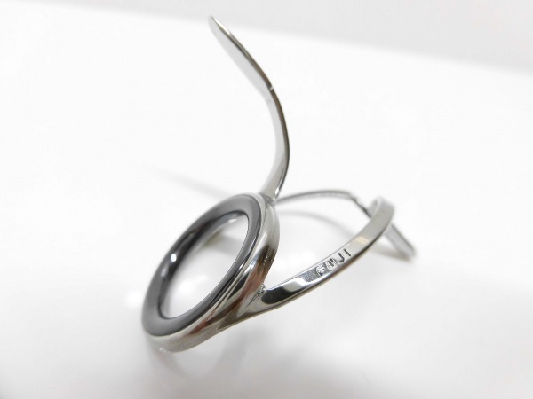 ステンレスSiC 両足ガイド／PMNSG 8